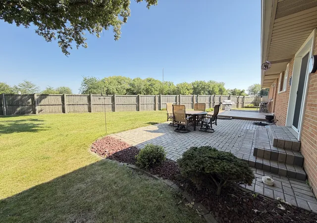Photo 4 of Single family home for sale at 1200 E Richardson St, Farmer City, IL 61842 | MLS# 12749011 | Listing updated on 2026-09-20