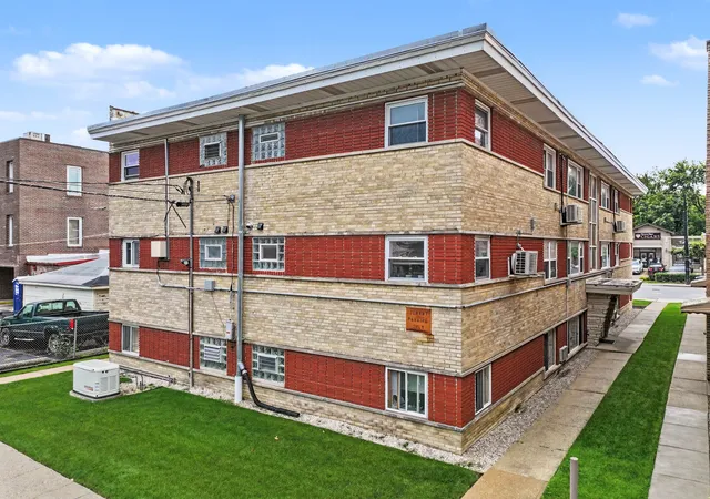 Condo for sale at 6043 N Northwest Hwy #5, Chicago, IL 60631 | MLS# 12749042