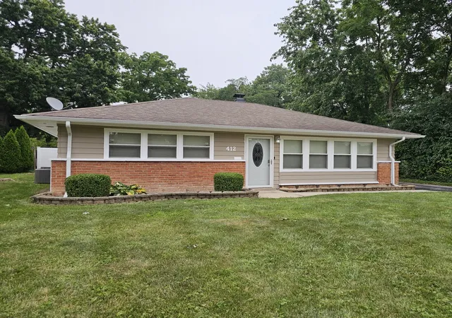 Photo 1 of Single family home for sale at 412 Suwanee St, Park Forest, IL 60466 | MLS# 12749078 | Listing updated on 2026-09-21