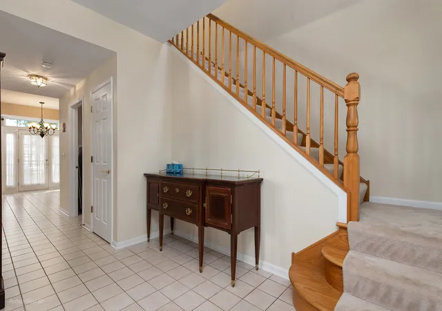 Photo 3 of Single family home for sale at 34121 N Sulkey Dr, Grayslake, IL 60030 | MLS# 12749119 | Listing updated on 2026-09-29