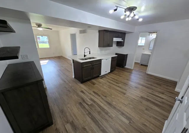 Photo 4 of Single family home for sale at 506 SW 10th Avenue, Aledo, IL 61231 | MLS# 12749170 | Listing updated on 2026-10-08