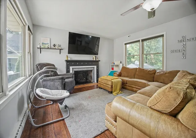 Photo 3 of Single family home for sale at 8 Briarwood Ave, Bloomington, IL 61701 | MLS# 12749191 | Listing updated on 2026-10-13