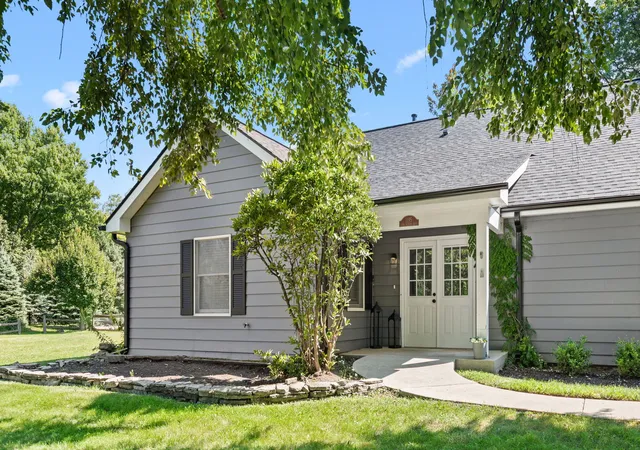 Photo 1 of Single family home for sale at 1195 Longmeadow Rd, Northbrook, IL 60062 | MLS# 12749241 | Listing updated on 2026-09-14