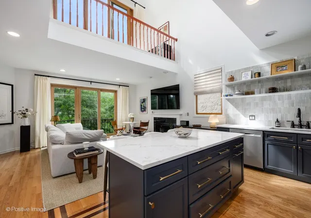 Photo 2 of Condo for sale at 2917 N Damen Ave #3N, Chicago, IL 60618 | MLS# 12749269 | Listing updated on 2026-09-15