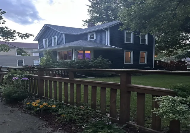 Photo 2 of Single family home for sale at 406 E Chippewa St, Dwight, IL 60420 | MLS# 12749276 | Listing updated on 2026-09-08
