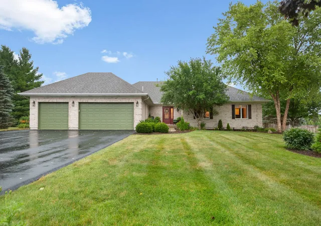 Photo 1 of Single family home for sale at 8404 Squirrel Dr, Spring Grove, IL 60081 | MLS# 12749299 | Listing updated on 2026-09-20