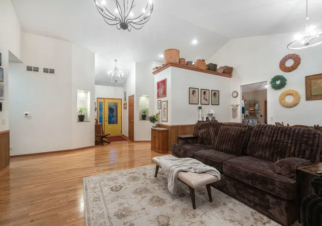 Photo 3 of Single family home for sale at 8404 Squirrel Dr, Spring Grove, IL 60081 | MLS# 12749299 | Listing updated on 2026-09-20