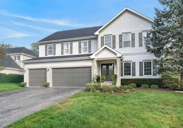 Photo 1 of Single family home for sale at 8024 Connor Dr, Long Grove, IL 60047 | MLS# 12749319 | Listing updated on 2026-10-01