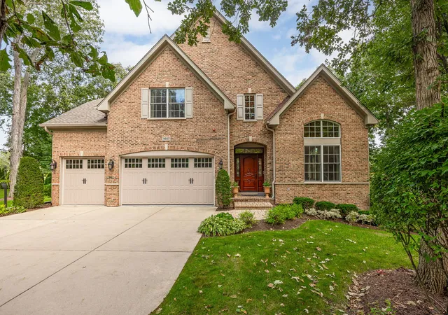 Photo 68 of Single family home for sale at 1657 Hickory Dr, Hoffman Estates, IL 60192 | MLS# 12749325 | Listing updated on 2026-09-13