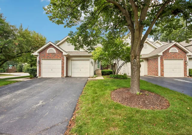 Photo 1 of Townhouse for sale at 1052 Woodhill Ct, Elgin, IL 60120 | MLS# 12749375 | Listing updated on 2026-10-09