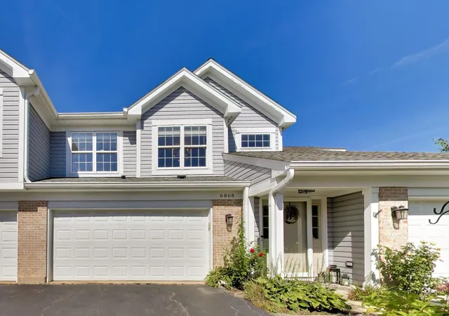 Townhouse for sale at 6868 W Mount Vernon Ct #2-C, Gurnee, IL 60031 | MLS# 12749404