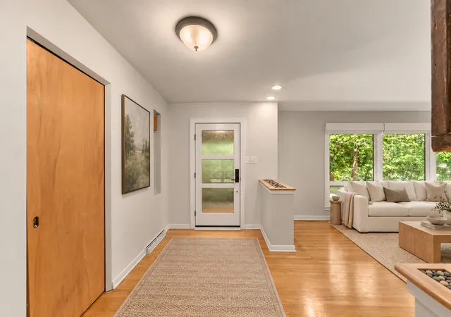 Photo 3 of Single family home for sale at 8711 W 123rd Street, Palos Park, IL 60464 | MLS# 12749461 | Listing updated on 2026-10-22