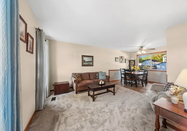 Photo 3 of Single family home for sale at 677 Windemere Ln, Carol Stream, IL 60188 | MLS# 12749472 | Listing updated on 2026-10-07