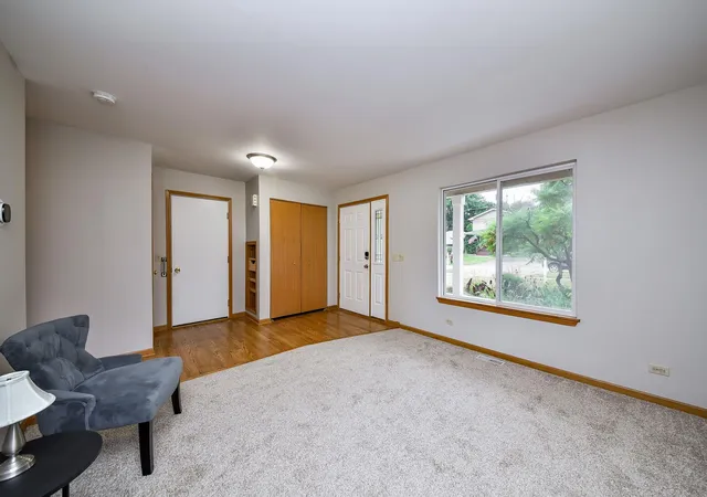 Photo 2 of Single family home for sale at 3s370 Curtis Ave, Warrenville, IL 60555 | MLS# 12749594 | Listing updated on 2026-09-16