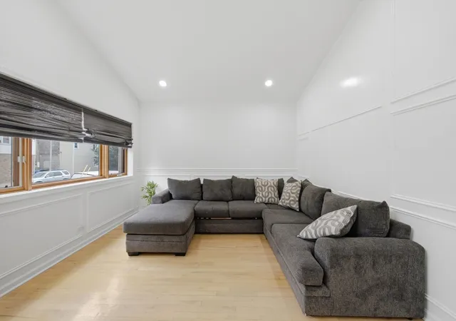 Photo 4 of Single family home for sale at 4550 S Mcdowell Ave, Chicago, IL 60609 | MLS# 12749596 | Listing updated on 2026-09-08