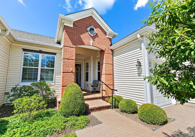 Photo 3 of Single family home for sale at 12675 Horseshoe Trl, Huntley, IL 60142 | MLS# 12749698 | Listing updated on 2026-09-18
