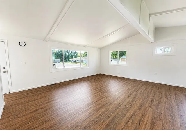 Photo 2 of Sale Pending at 1100 Denhard Dr, Ottawa, IL 61350 | MLS# 12749705 | Listing updated on 2026-09-22