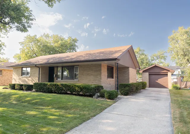 Photo 2 of Sale Pending at 106 Vermont St, Momence, IL 60954 | MLS# 12749712 | Listing updated on 2026-09-06