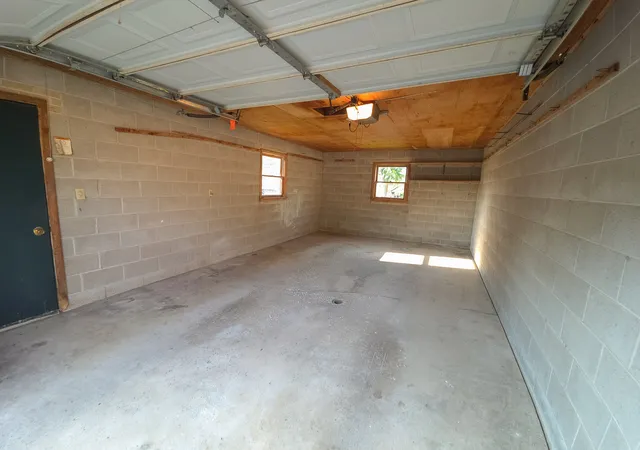 Photo 4 of Sale Pending at 106 Vermont St, Momence, IL 60954 | MLS# 12749712 | Listing updated on 2026-09-06