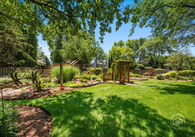 Photo 3 of Single family home for sale at 808 Lyndhurst Ct, Naperville, IL 60563 | MLS# 12749730 | Listing updated on 2026-09-22