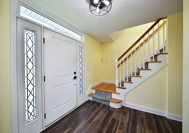 Photo 2 of Single family home for sale at 848 Rocksbury Ct, Batavia, IL 60510 | MLS# 12749747 | Listing updated on 2026-09-13