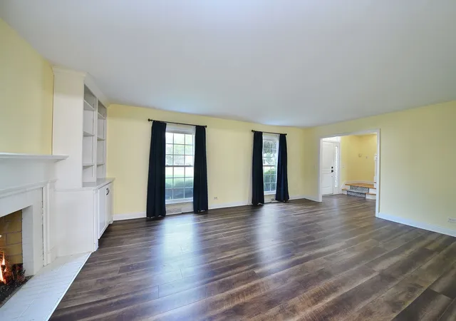 Photo 4 of Single family home for sale at 848 Rocksbury Ct, Batavia, IL 60510 | MLS# 12749747 | Listing updated on 2026-09-13