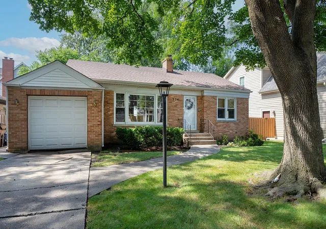 Photo 2 of Single family home for sale at 334 Spruce St, Glenview, IL 60025 | MLS# 12749765 | Listing updated on 2026-09-08