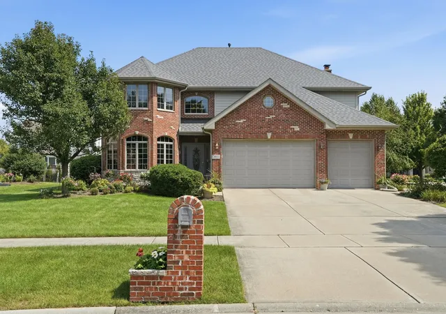 Photo 1 of Single family home for sale at 20015 Red Oak Dr, Mokena, IL 60448 | MLS# 12749767 | Listing updated on 2026-09-16