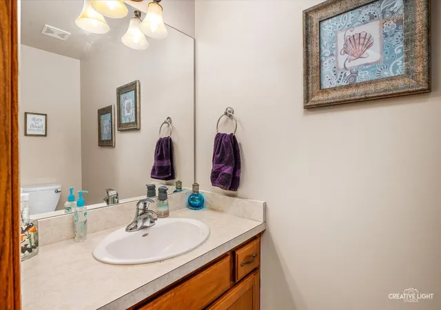 Photo 3 of Townhouse for sale at 1932 Taller Rd, Morris, IL 60450 | MLS# 12749782 | Listing updated on 2026-09-19