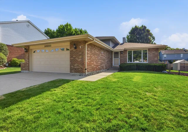 Photo 1 of Single family home for sale at 10s221 Suffield Dr, Downers Grove, IL 60516 | MLS# 12749830 | Listing updated on 2026-09-19