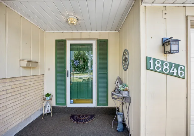 Photo 2 of Single family home for sale at 18846 Queens Rd, Homewood, IL 60430 | MLS# 12749861 | Listing updated on 2026-09-21