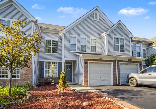 Photo 2 of Townhouse for sale at 2157 Rossiter Pkwy, Plainfield, IL 60586 | MLS# 12749862 | Listing updated on 2026-09-18