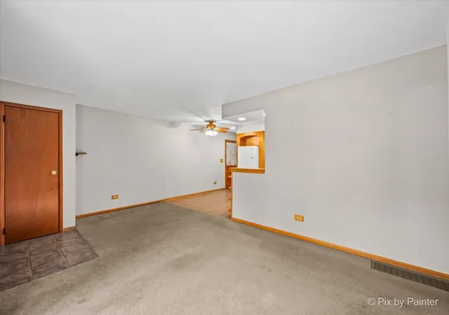 Photo 3 of Single family home for sale at 364 E Lincoln Ave, Glendale Heights, IL 60139 | MLS# 12749885 | Listing updated on 2026-09-20