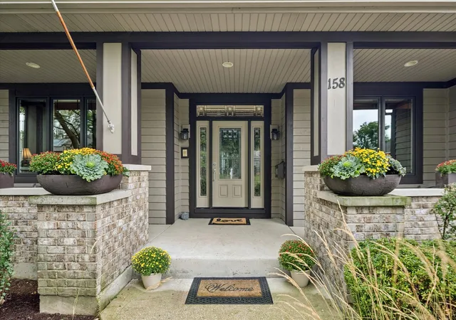 Photo 2 of Single family home for sale at 158 E Columbia Ave, Elmhurst, IL 60126 | MLS# 12749887 | Listing updated on 2026-09-16