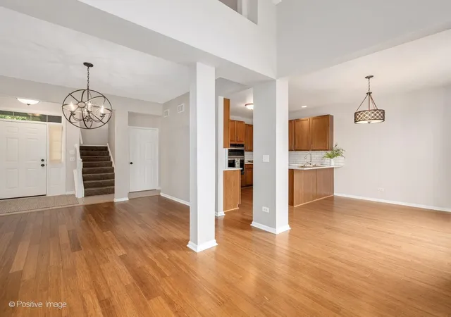 Photo 3 of Townhouse for sale at 13371 Ash Ct, Palos Heights, IL 60463 | MLS# 12749900 | Listing updated on 2026-09-25