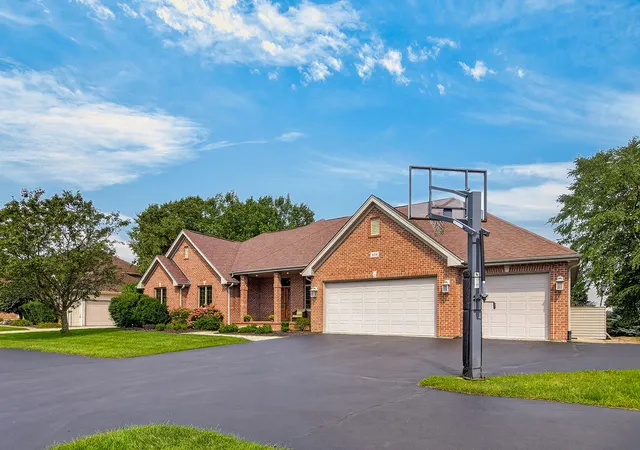 Photo 2 of Sale Pending at 414 Castle Wynd Dr, Loves Park, IL 61111 | MLS# 12749920 | Listing updated on 2026-09-05