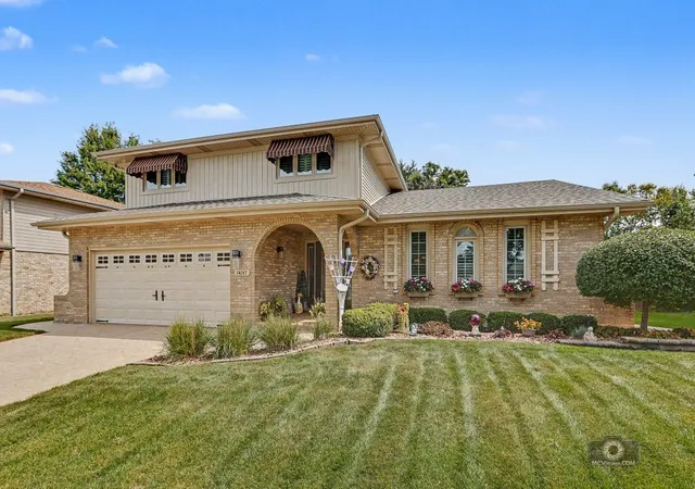 Photo 1 of Single family home for sale at 14147 Mallard Dr, Orland Park, IL 60467 | MLS# 12749955 | Listing updated on 2026-09-15