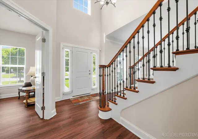 Photo 2 of Single family home for sale at 3615 Tournament Dr, Elgin, IL 60124 | MLS# 12749972 | Listing updated on 2026-09-23