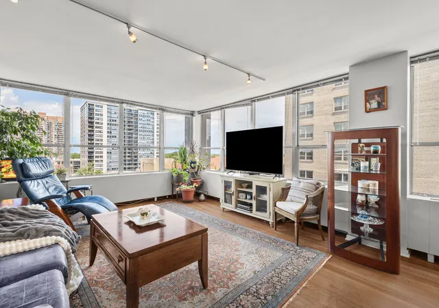 Photo 3 of Condo for sale at 655 W Irving Park Rd #702, Chicago, IL 60613 | MLS# 12749993 | Listing updated on 2026-10-28