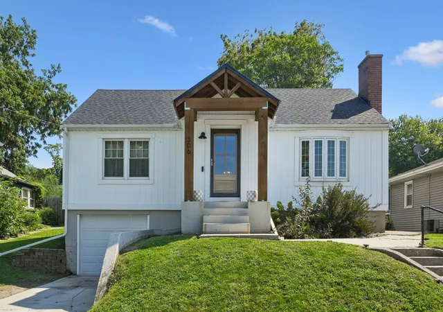 Photo 1 of Single family home for sale at 306 N Main St, Port Byron, IL 61275 | MLS# 12749996 | Listing updated on 2026-09-07
