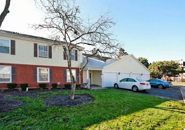 Photo 1 of Townhouse for sale at 675 Greenfield Ct #D1, Bartlett, IL 60103 | MLS# 12750051 | Listing updated on 2026-10-04