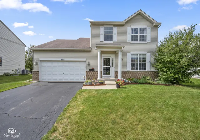 Photo 1 of Single family home for sale at 1603 Balboa Dr, Minooka, IL 60447 | MLS# 12750053 | Listing updated on 2026-09-23