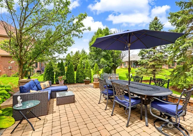 Photo 3 of Single family home for sale at 11818 Grove Ct, Mokena, IL 60448 | MLS# 12750075 | Listing updated on 2026-10-15