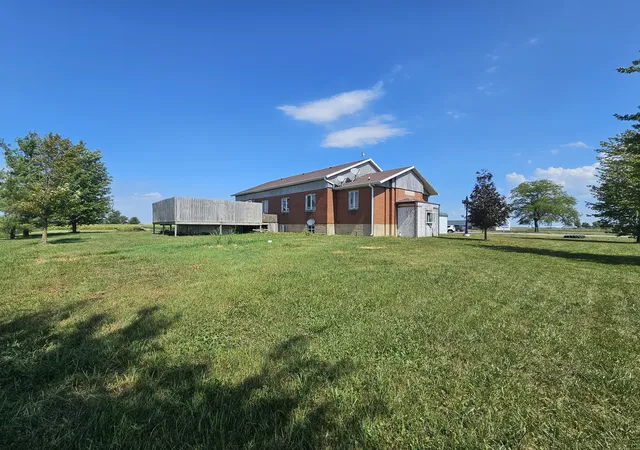 Photo 1 of Single family home for sale at 18015 N 2100 East Rd, Pontiac, IL 61764 | MLS# 12750092 | Listing updated on 2026-09-29