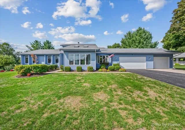 Single family home for sale at 5976 Targee Trl, Roscoe, IL 61073 | MLS# 12750131