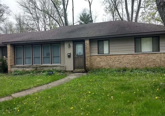 Photo 1 of Single family home for sale at 73 Blackhawk Dr, Park Forest, IL 60466 | MLS# 12750149 | Listing updated on 2026-09-18