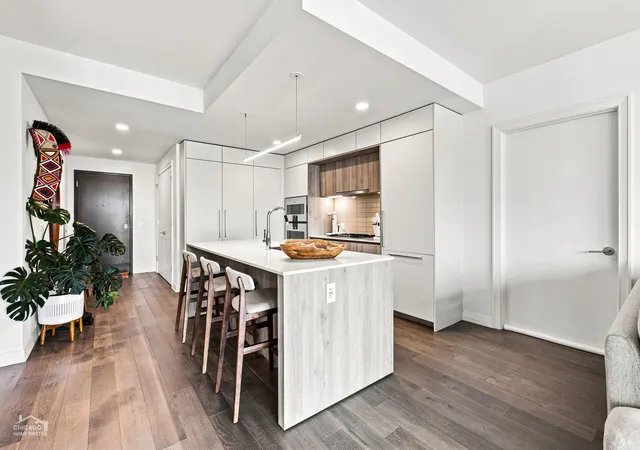 Photo 3 of Condo for sale at 211 N Harbor Dr #3803, Chicago, IL 60601 | MLS# 12750150 | Listing updated on 2026-09-28