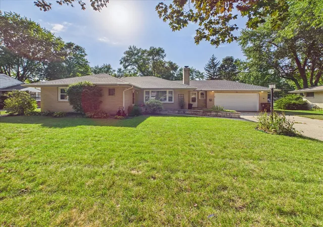 Photo 1 of Single family home for sale at 912 Chelsea Ave, Rockford, IL 61107 | MLS# 12750157 | Listing updated on 2026-09-13