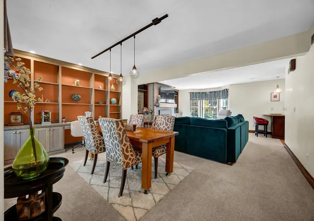 Photo 2 of Single family home for sale at 9 Chiswick Cir, Bloomington, IL 61704 | MLS# 12750173 | Listing updated on 2026-09-12