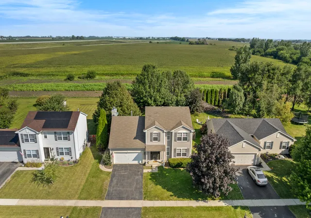 Photo 2 of Single family home for sale at 181 W Prairiefield Ave, Cortland, IL 60112 | MLS# 12750181 | Listing updated on 2026-09-15